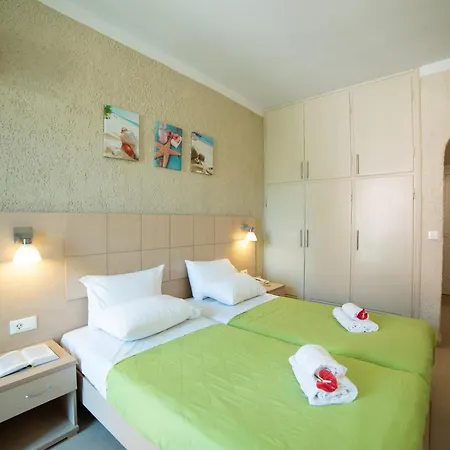 Alkionis Hotel 3*